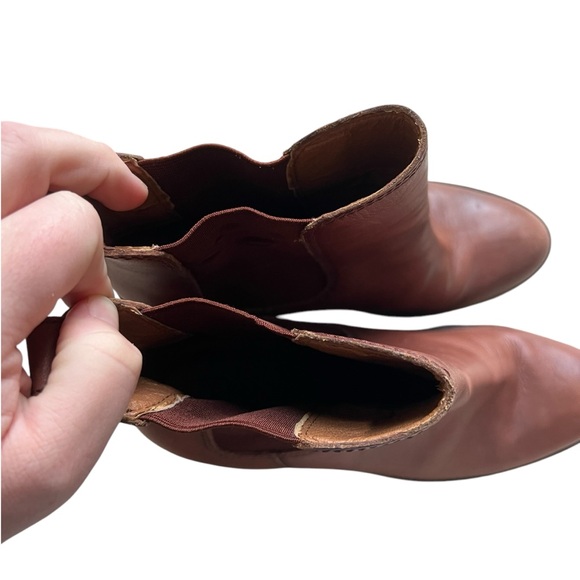 Lucky Brand Brown Leather Ankle Bootss Wedges size 9 - Picture 7 of 7